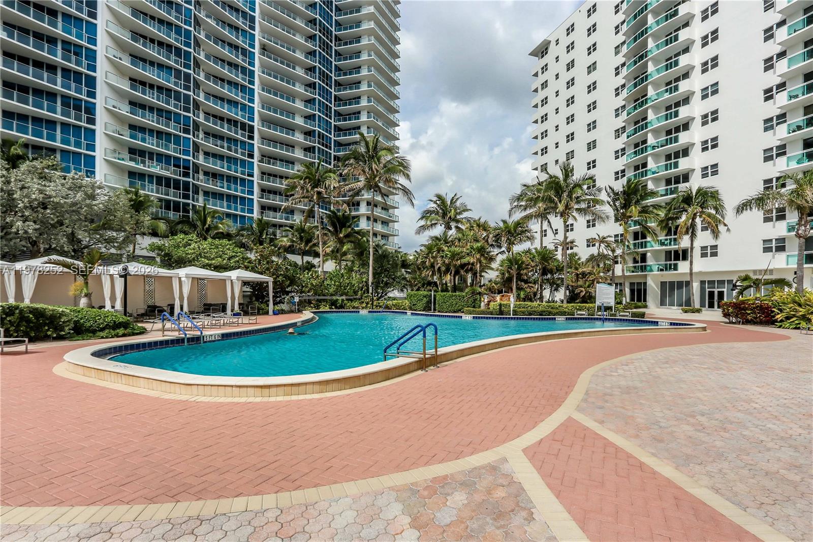 3001 S Ocean Dr #411 Hollywood, FL 33019