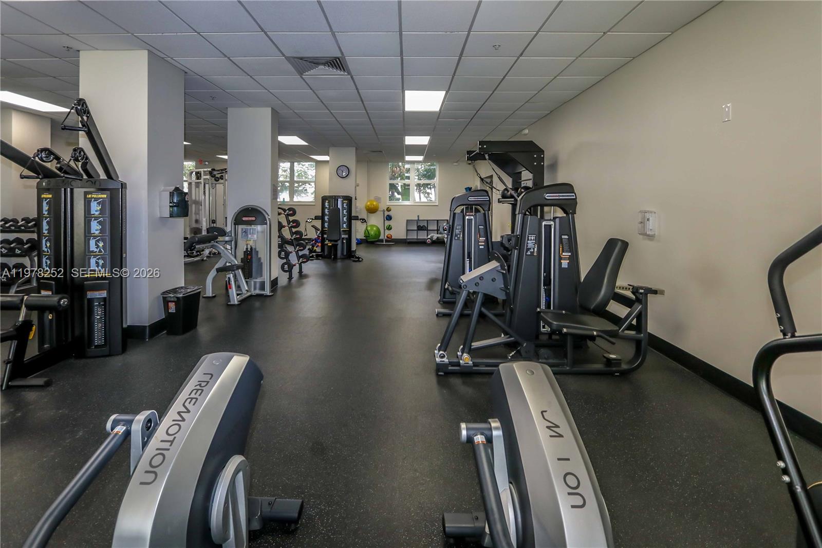 3001 S Ocean Dr #411 Hollywood, FL 33019