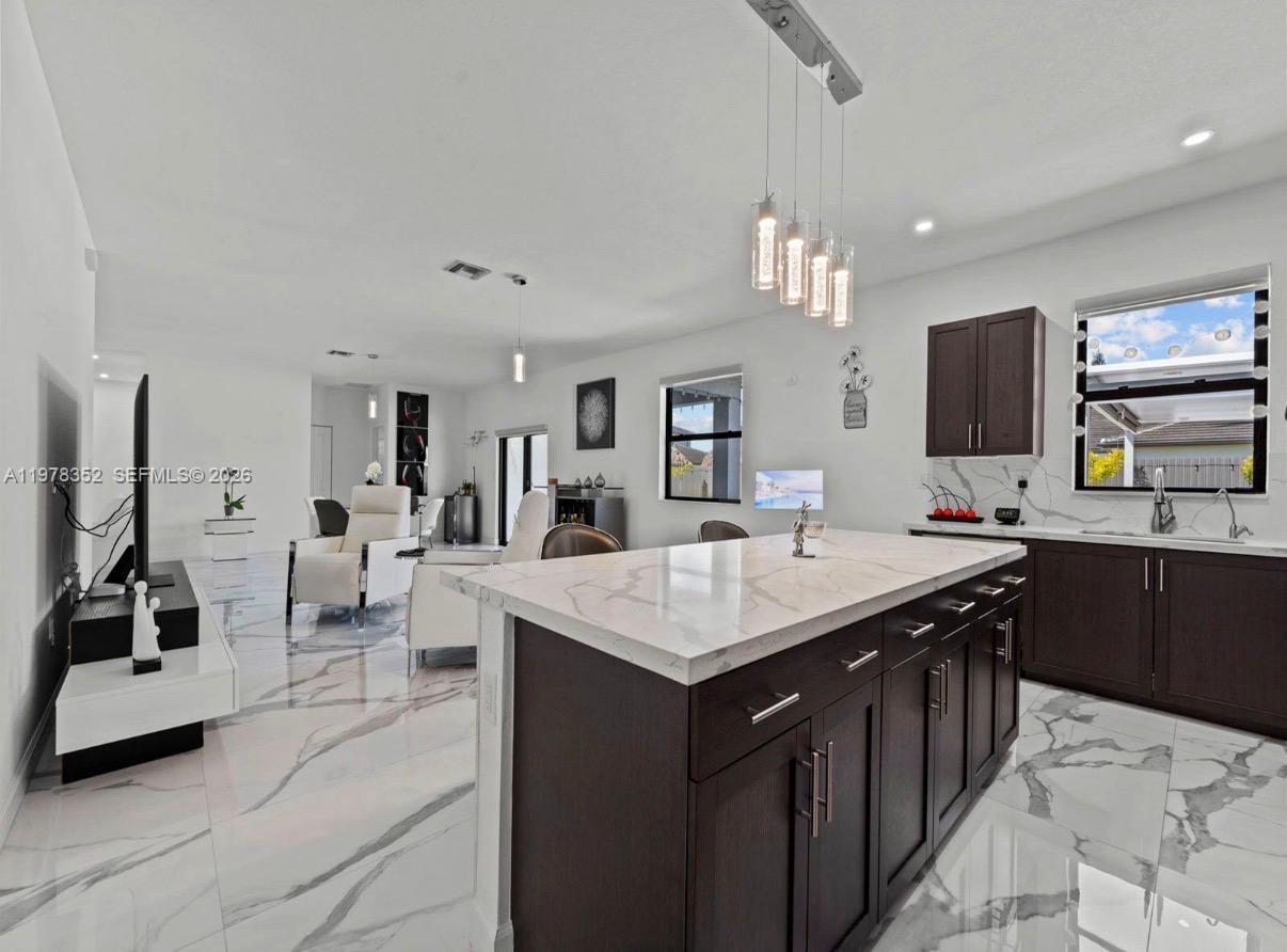 13351 SW 190th St Miami, FL 33177