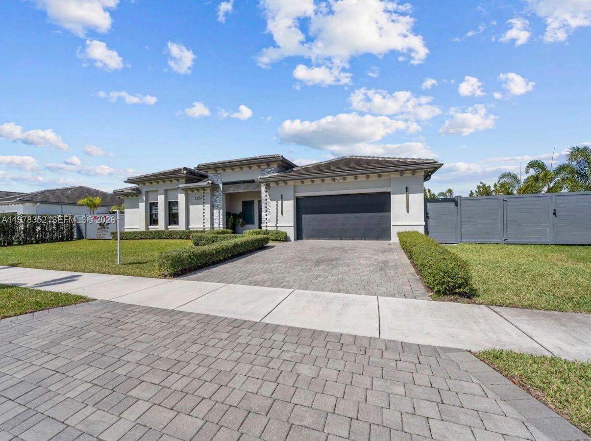 13351 SW 190th St Miami, FL 33177