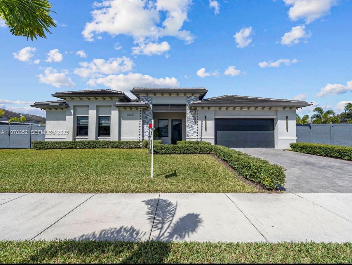 13351 SW 190th St Miami, FL 33177