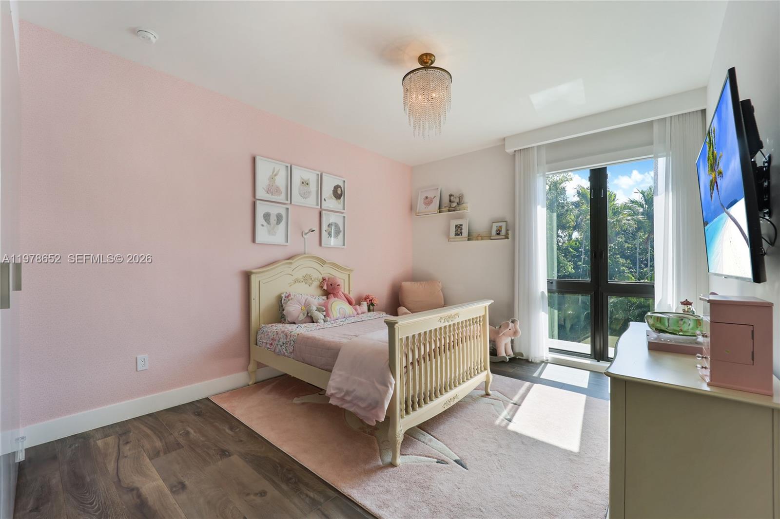 56 Samana Dr Miami, FL 33133