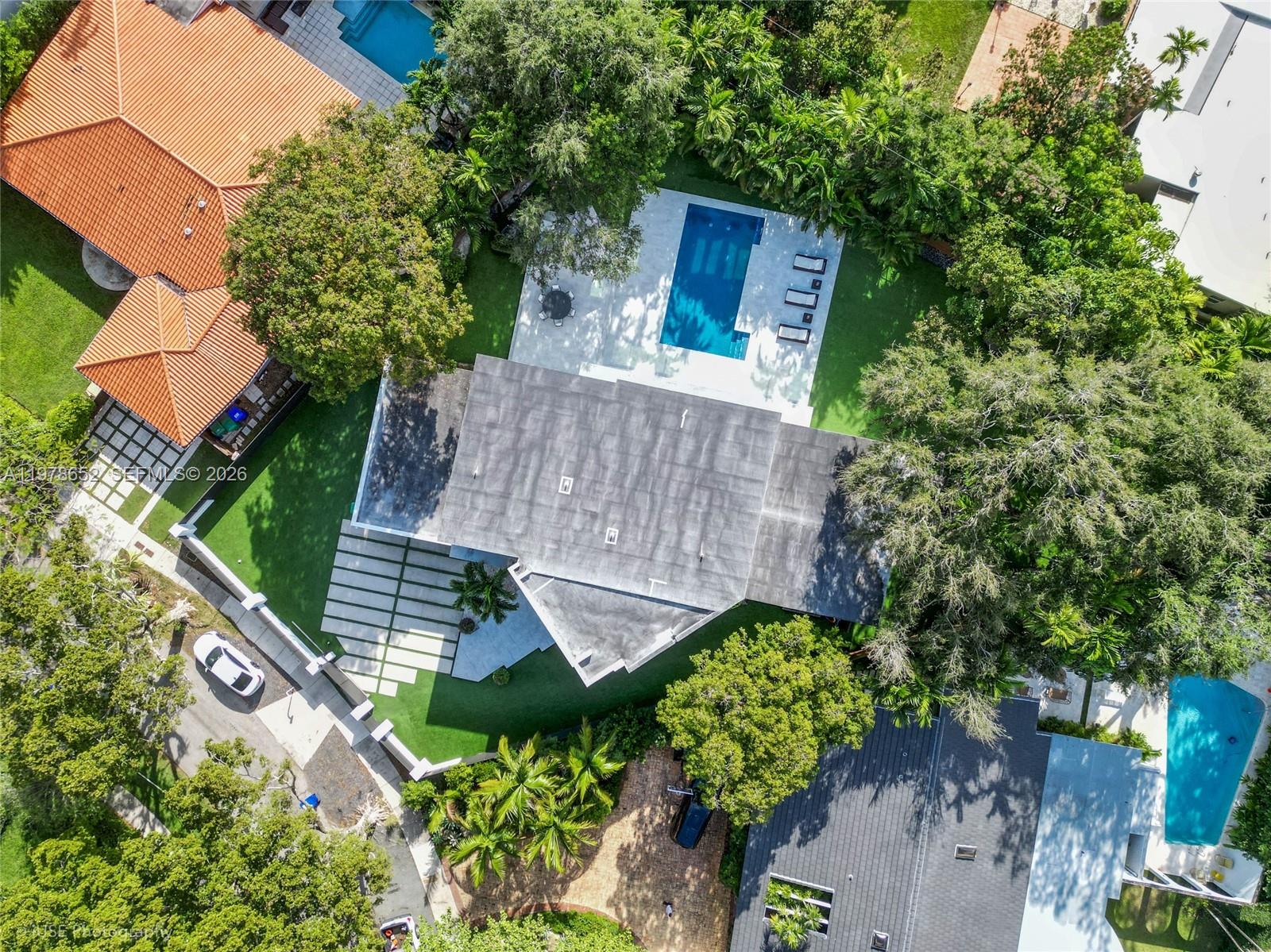 56 Samana Dr Miami, FL 33133
