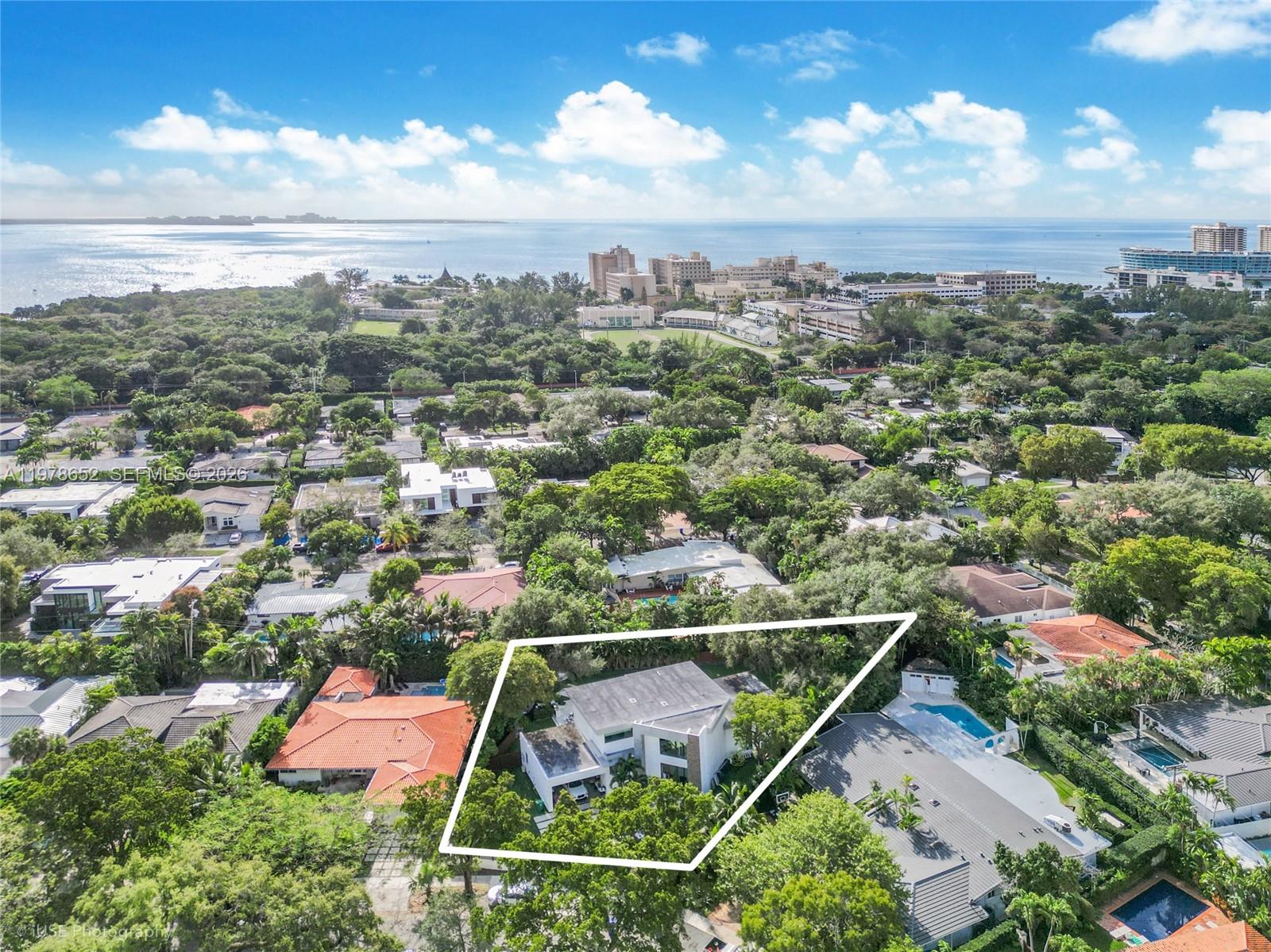 56 Samana Dr Miami, FL 33133