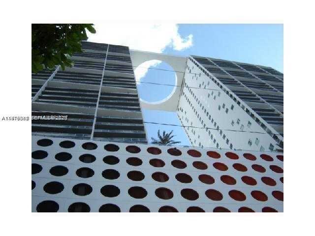 image 500 Brickell East14