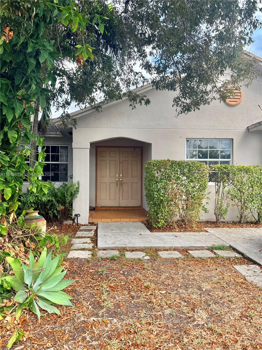 17991 SW 136th Ave Miami, FL 33177
