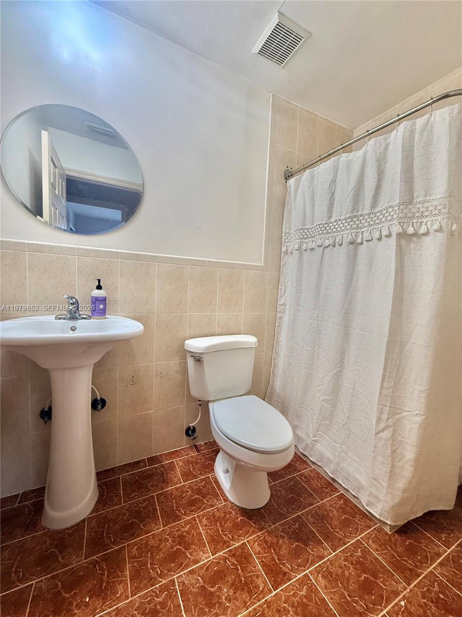 17991 SW 136th Ave Miami, FL 33177