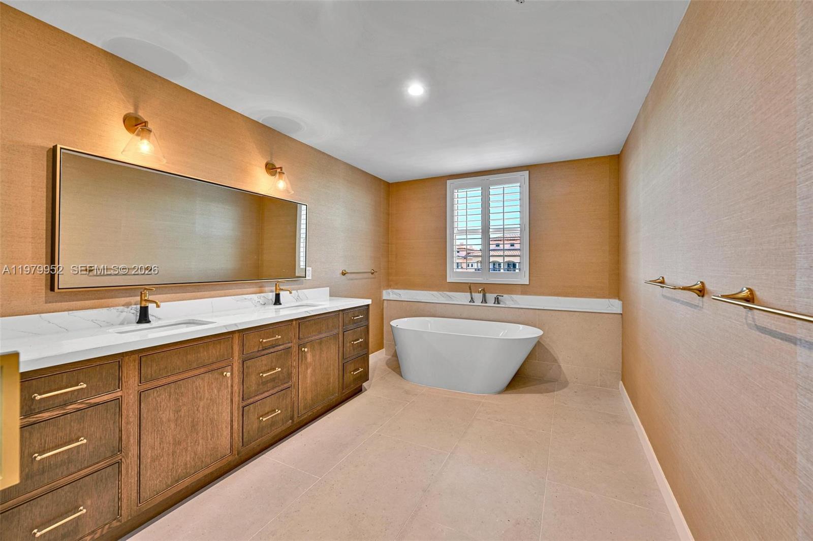 13637 Deering Bay Dr #261 Coral Gables, FL 33158