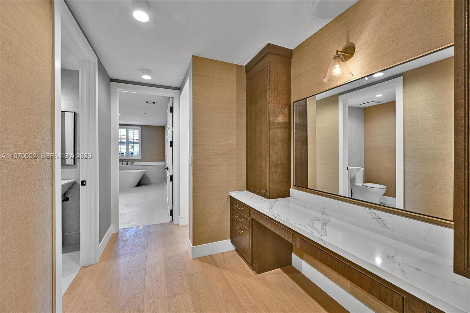 13637 Deering Bay Dr #261 Coral Gables, FL 33158