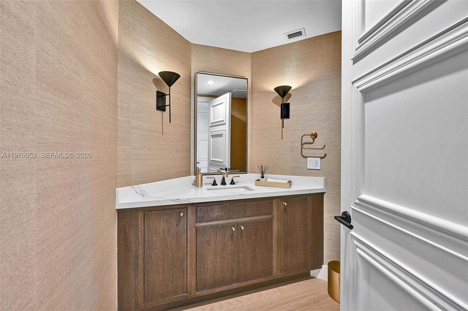 13637 Deering Bay Dr #261 Coral Gables, FL 33158