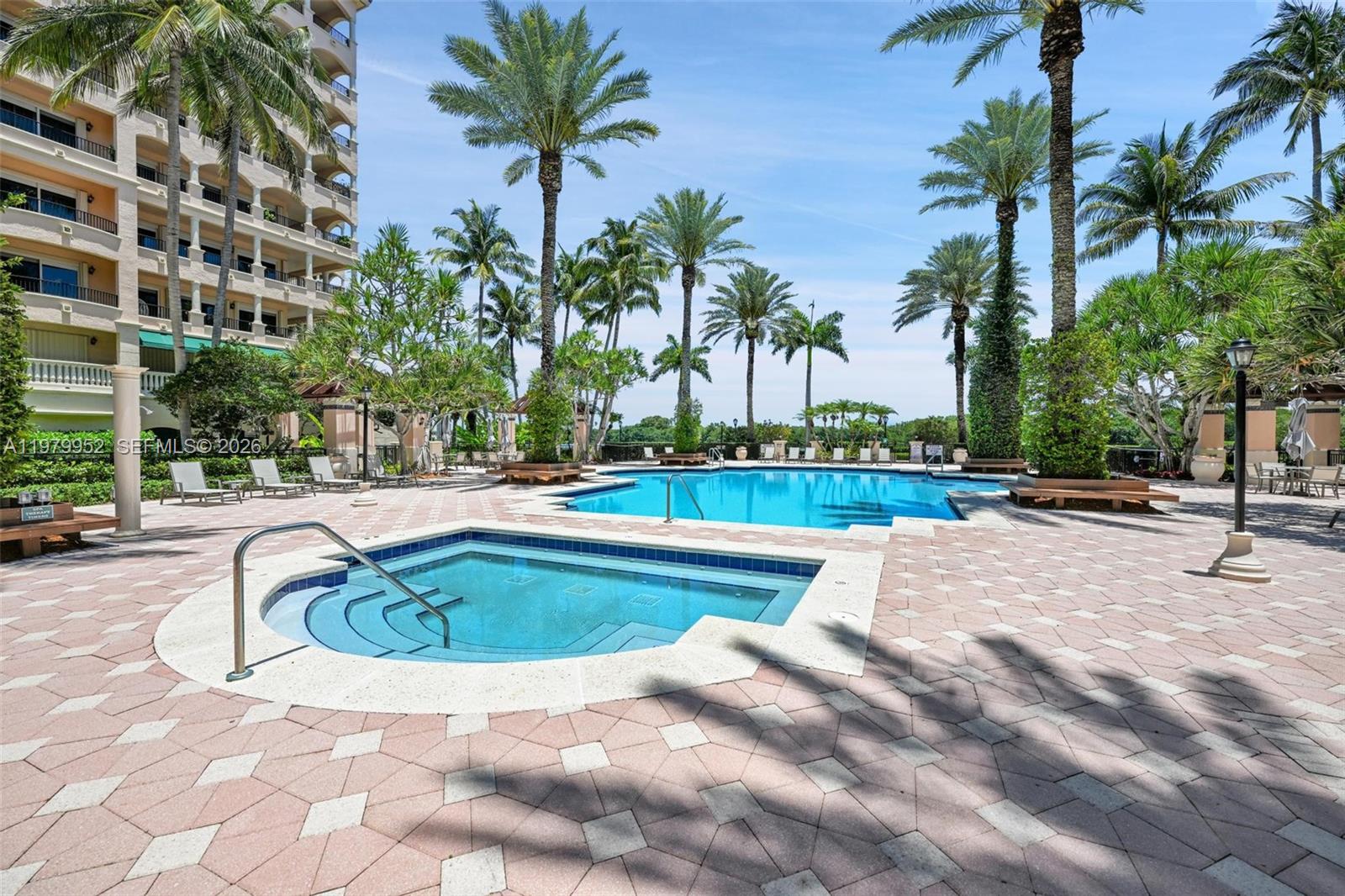 13637 Deering Bay Dr #261 Coral Gables, FL 33158