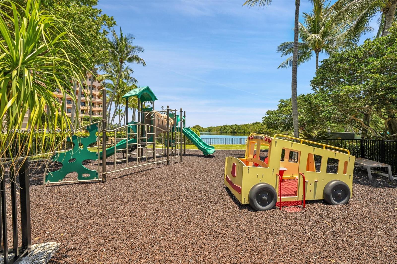 13637 Deering Bay Dr #261 Coral Gables, FL 33158