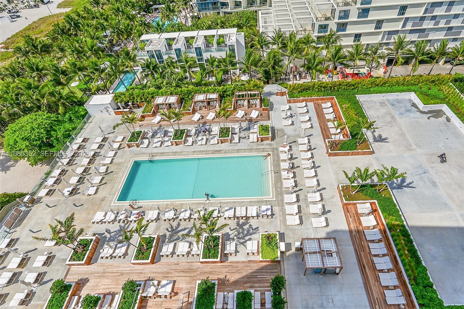 2301 Collins Ave #1525 Miami Beach, FL 33139