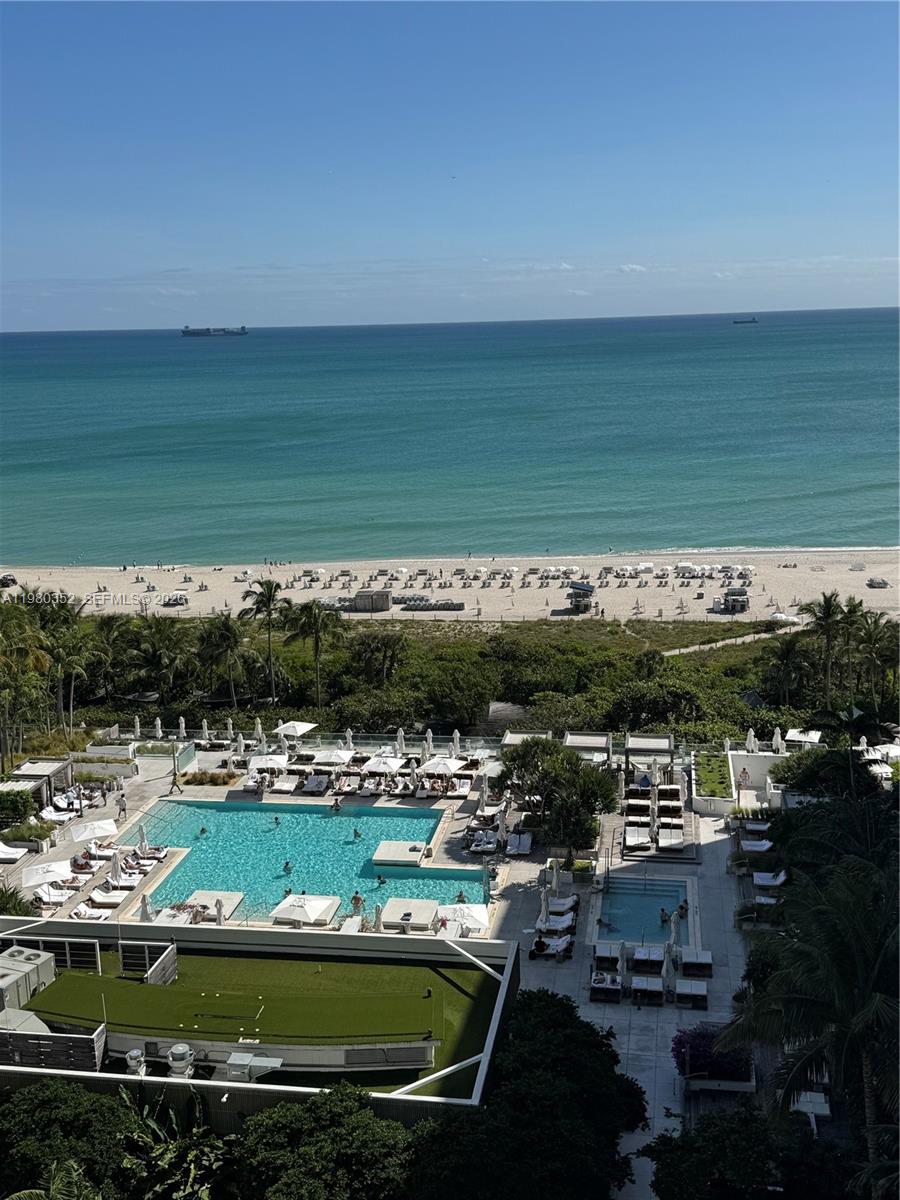 2301 Collins Ave #1525 Miami Beach, FL 33139