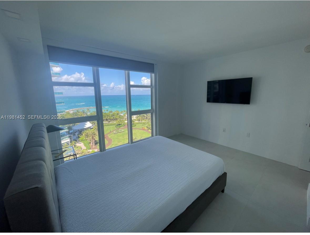 10275 Collins Ave #933 Bal Harbour, FL 33154