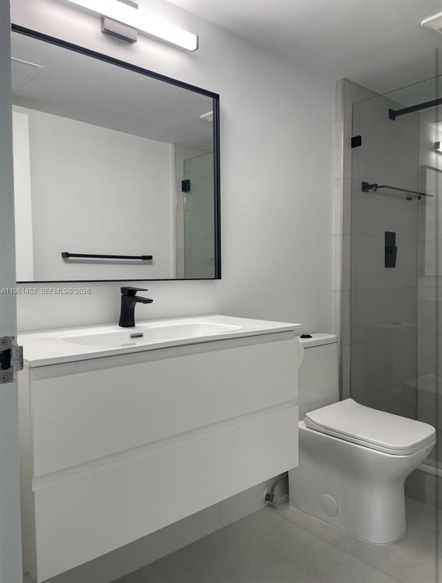 10275 Collins Ave #933 Bal Harbour, FL 33154