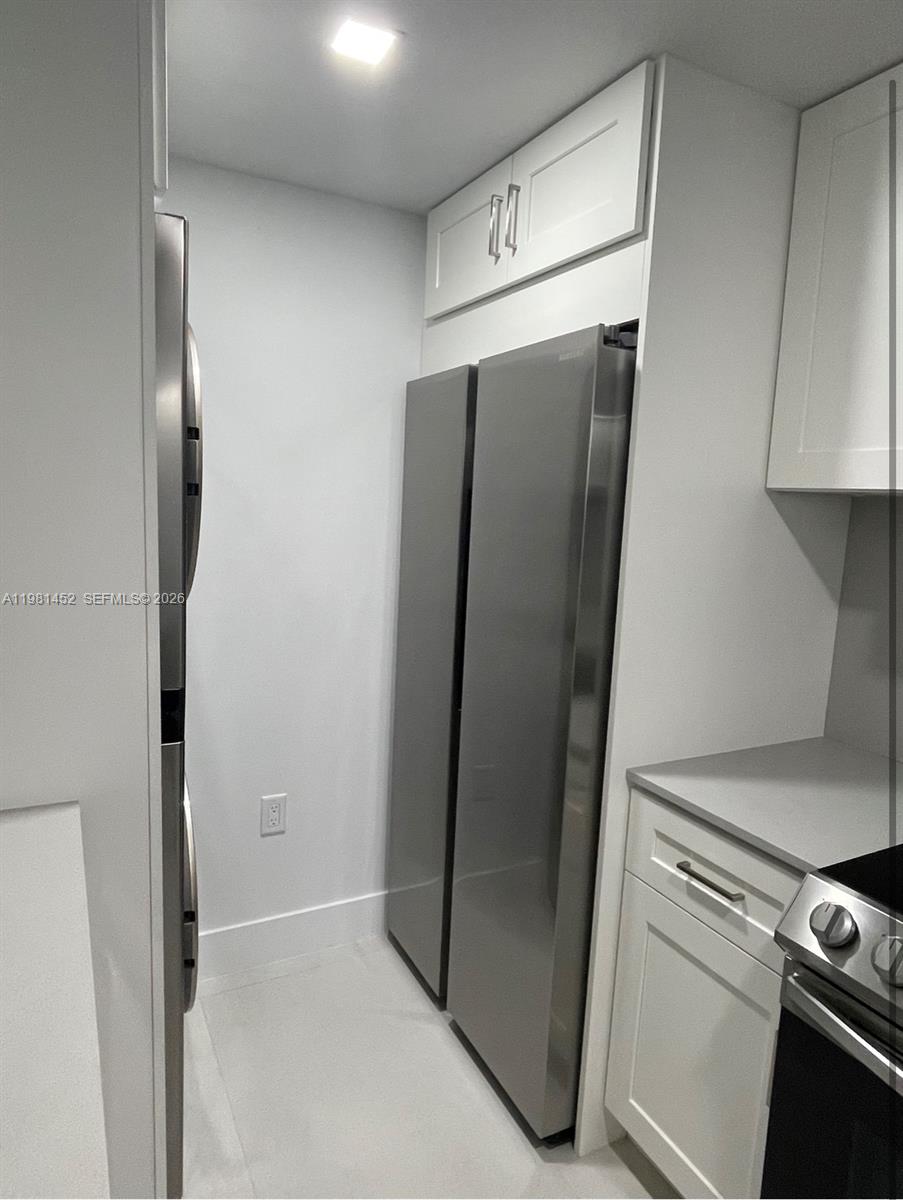 10275 Collins Ave #933 Bal Harbour, FL 33154