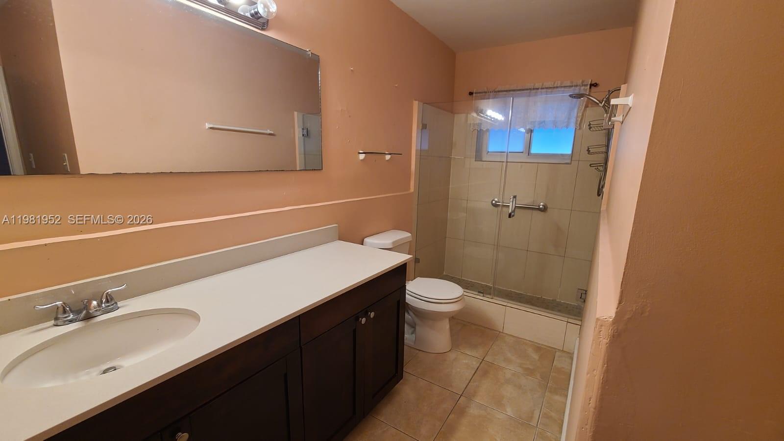 6808 NW 75th St Tamarac, FL 33321