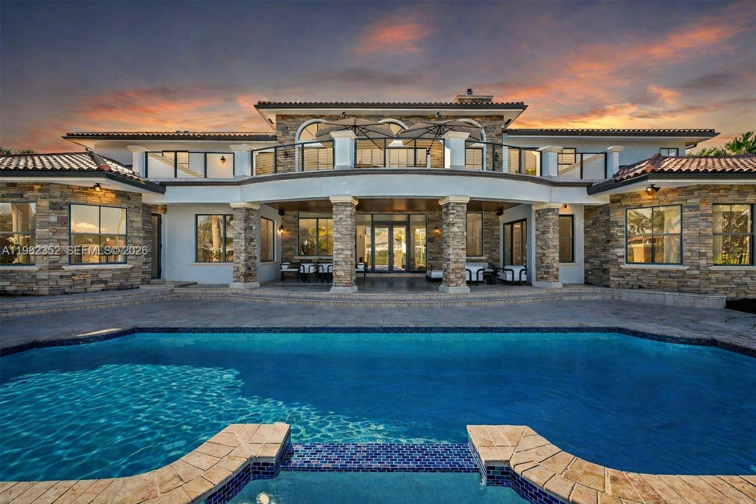 2905 Paddock Rd Weston, FL 33331