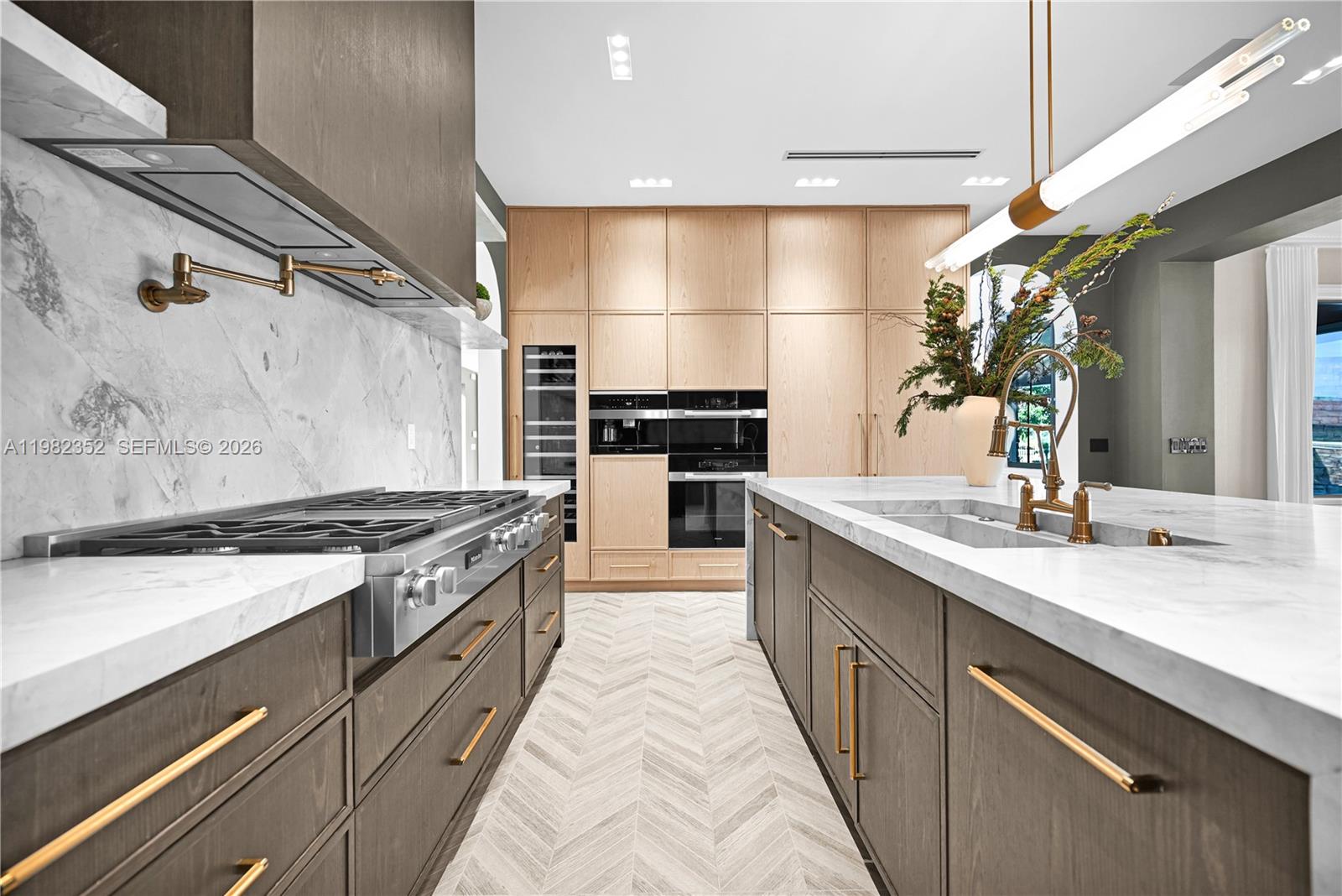 2905 Paddock Rd Weston, FL 33331