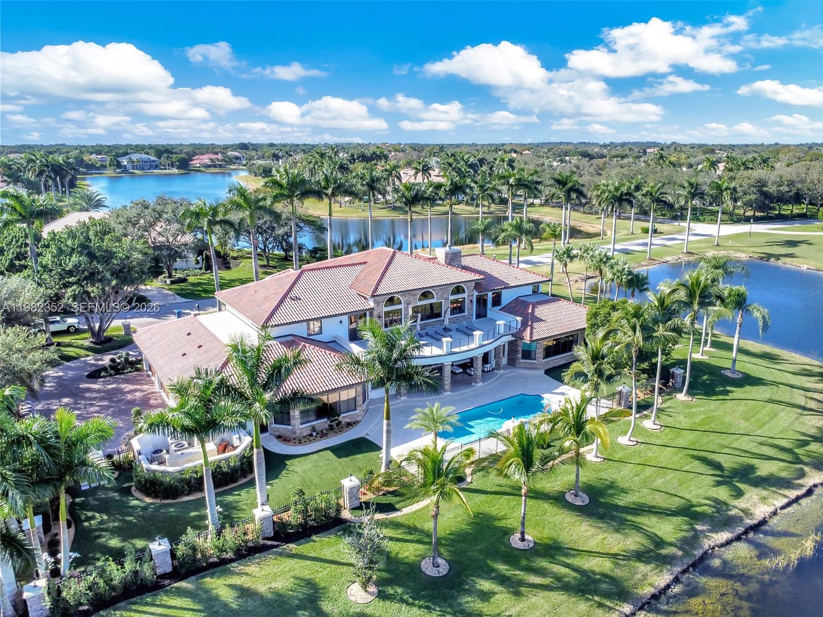 2905 Paddock Rd Weston, FL 33331