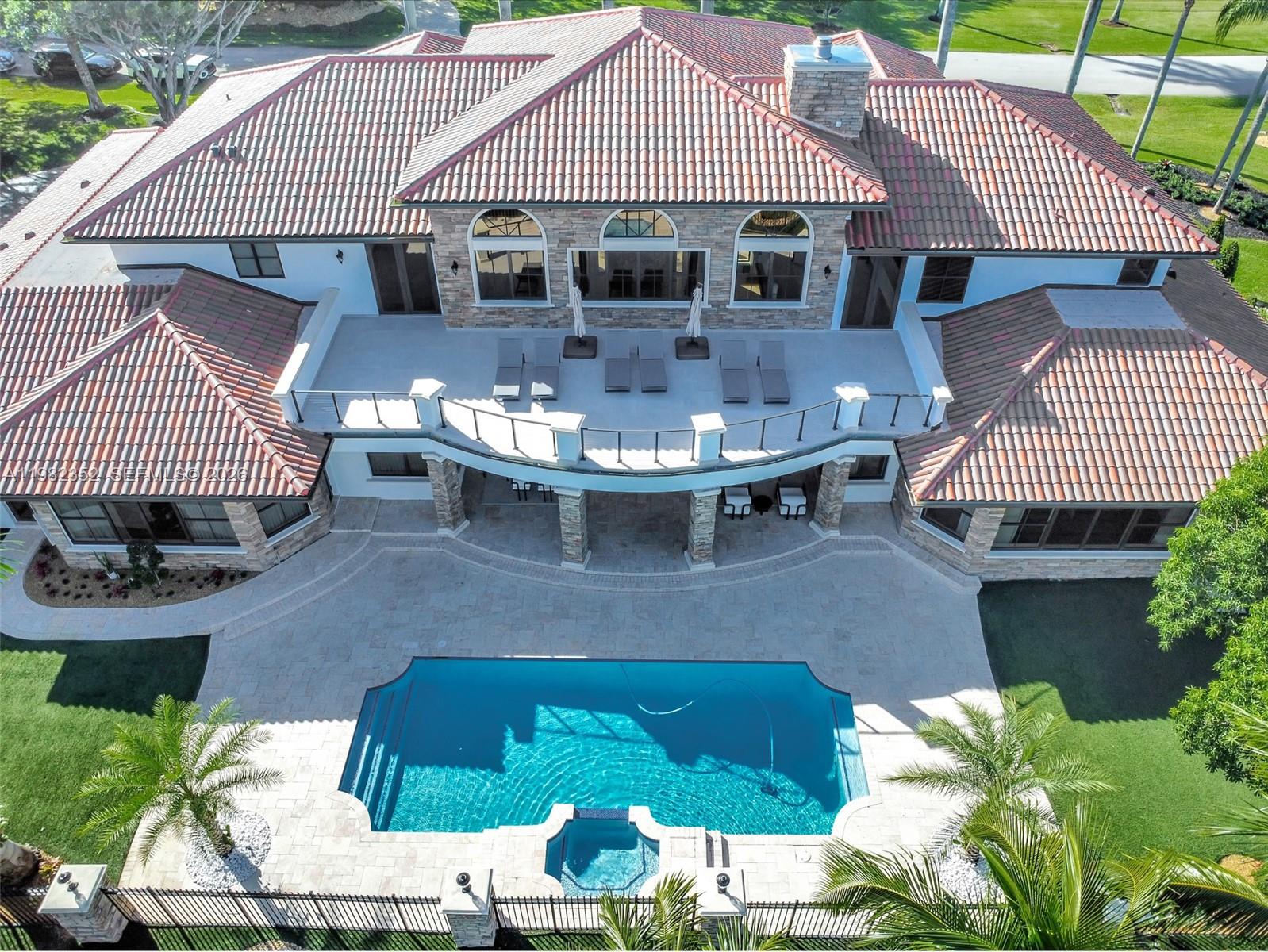 2905 Paddock Rd Weston, FL 33331