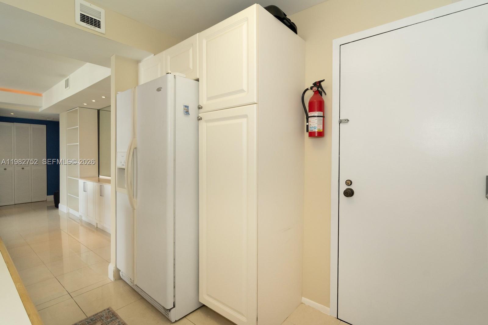 2333 Brickell Ave #1710 Miami, FL 33129