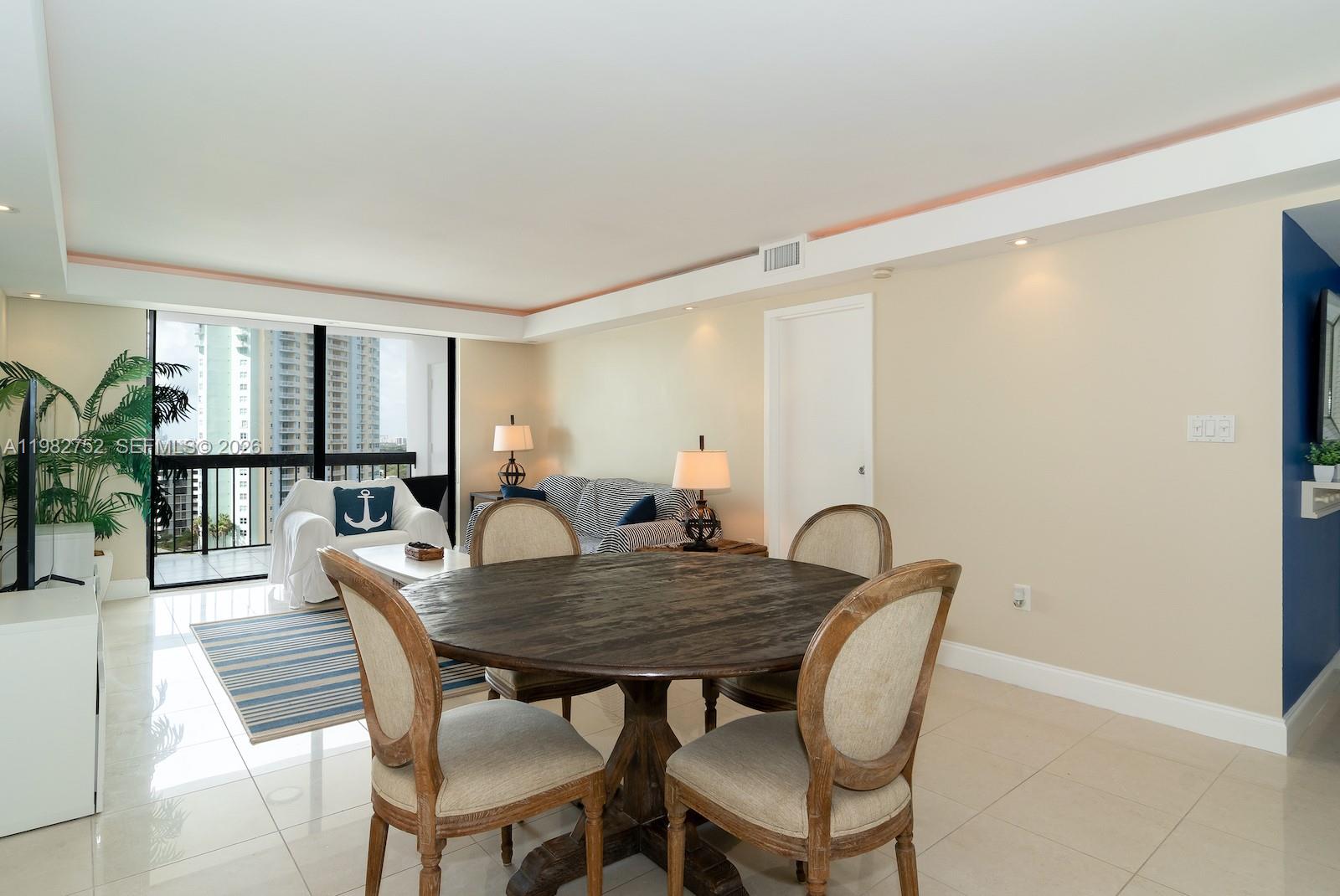 2333 Brickell Ave #1710 Miami, FL 33129