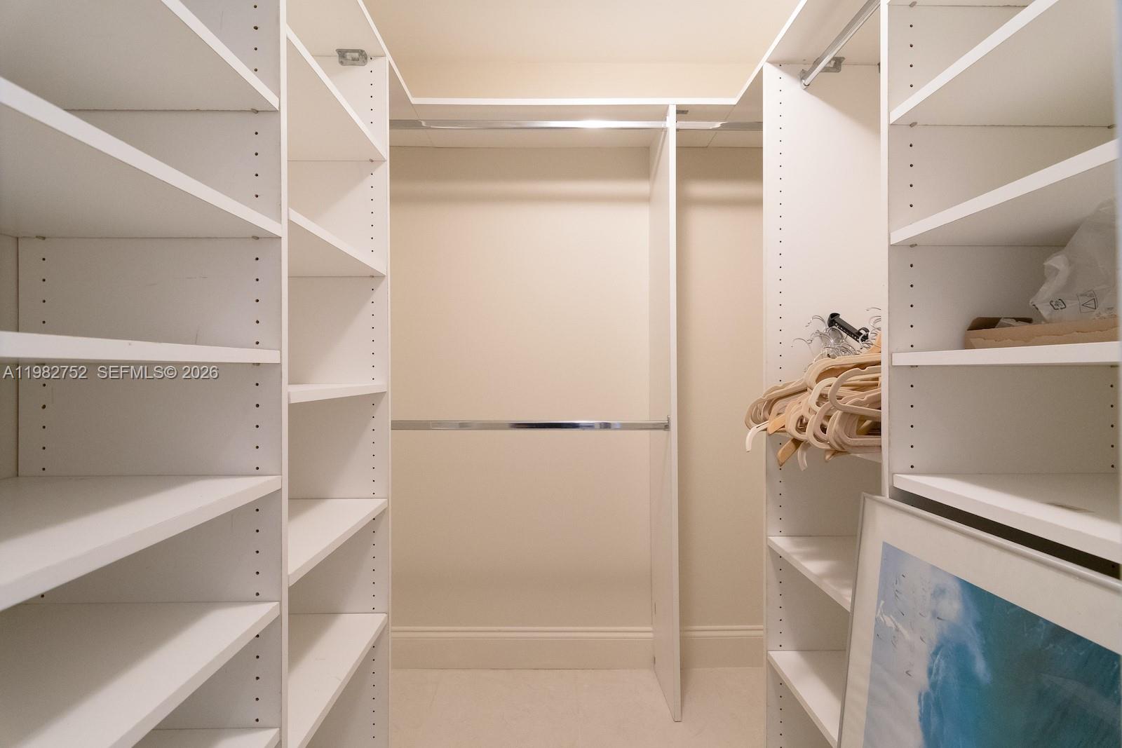 2333 Brickell Ave #1710 Miami, FL 33129