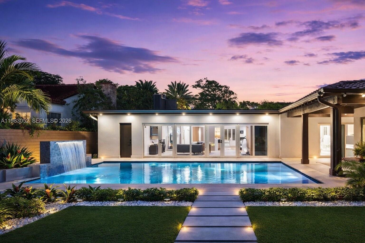 1560 Cleveland Rd Miami Beach, FL 33141