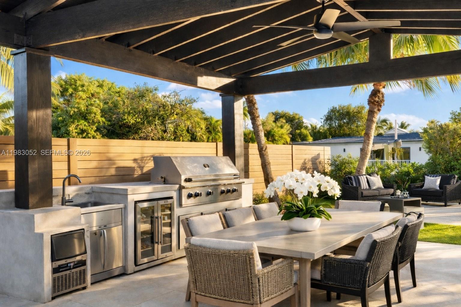 1560 Cleveland Rd Miami Beach, FL 33141