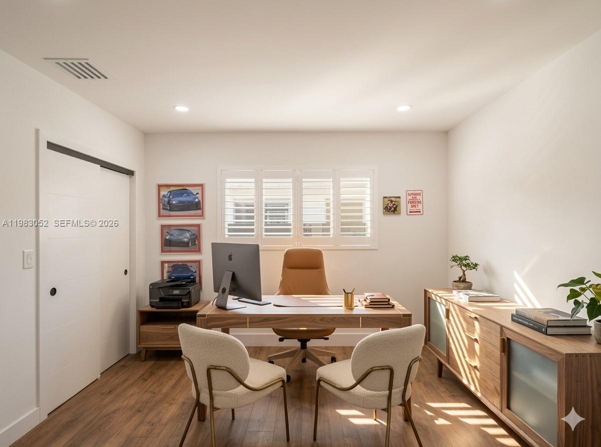 1560 Cleveland Rd Miami Beach, FL 33141