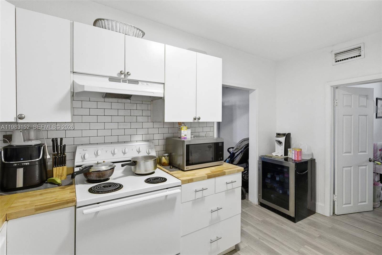 2142 NW 33rd St Miami, FL 33142