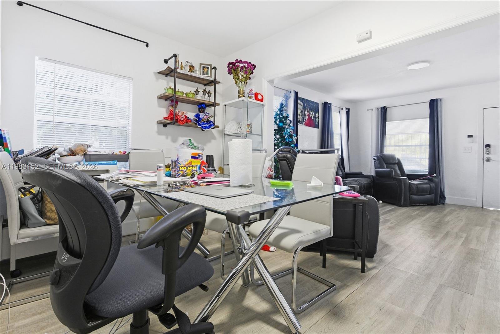 2142 NW 33rd St Miami, FL 33142