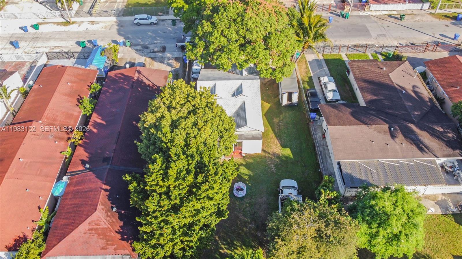 2142 NW 33rd St Miami, FL 33142