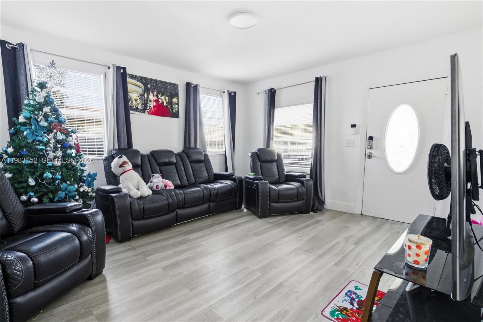 2142 NW 33rd St Miami, FL 33142