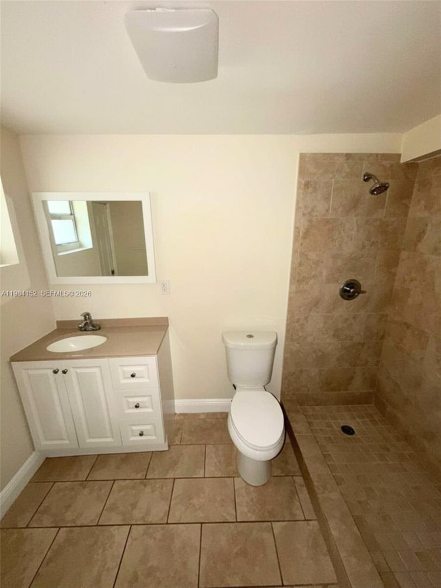 14215 NE 9th Ave #14215 North Miami, FL 33161