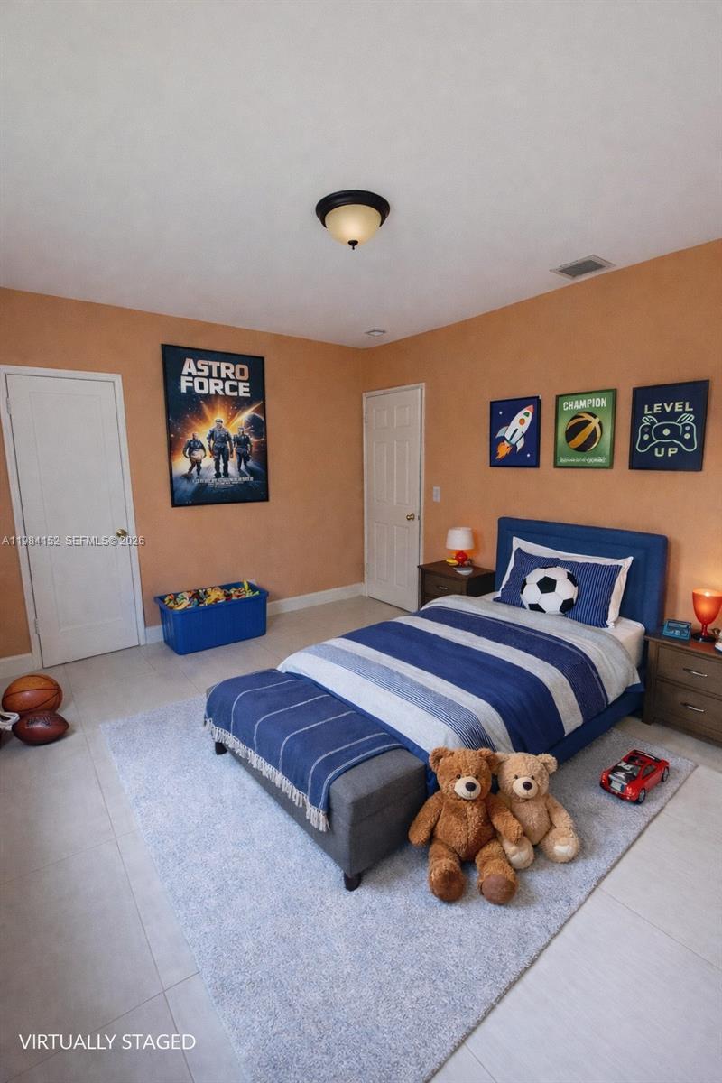 14215 NE 9th Ave #14215 North Miami, FL 33161