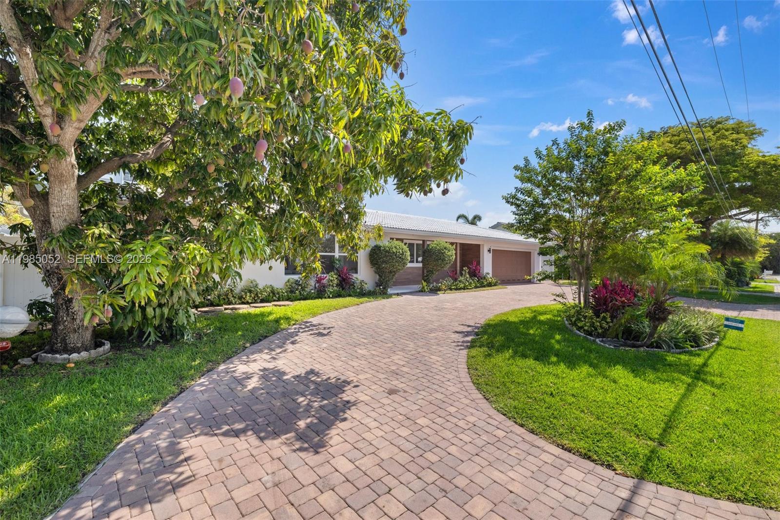 2816 NE 35th St Fort Lauderdale, FL 33306