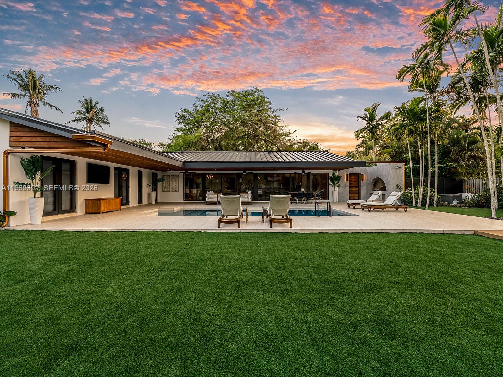 7945 SW 141st Ter Palmetto Bay, FL 33158