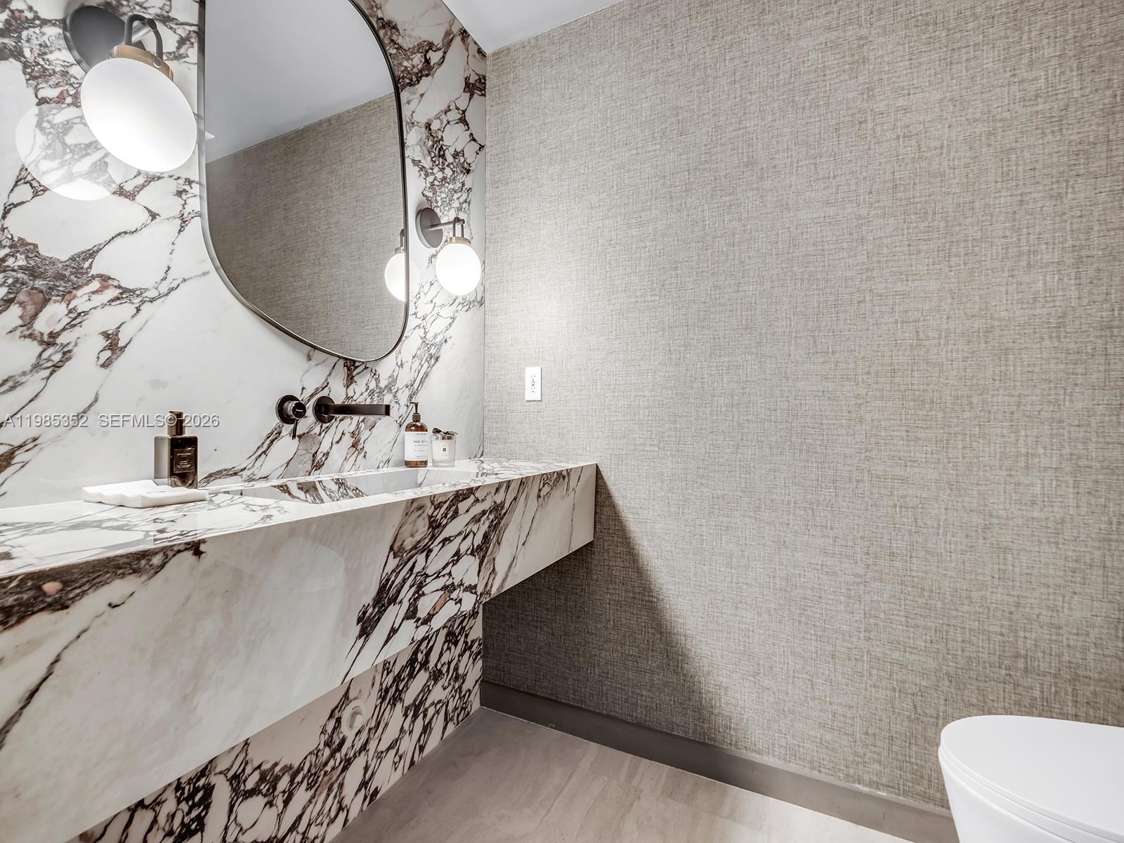 7945 SW 141st Ter Palmetto Bay, FL 33158