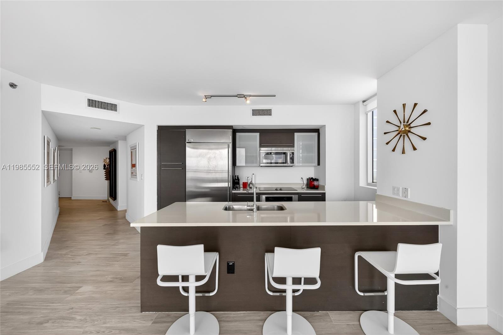 500 Brickell Ave #3901 Miami, FL 33131