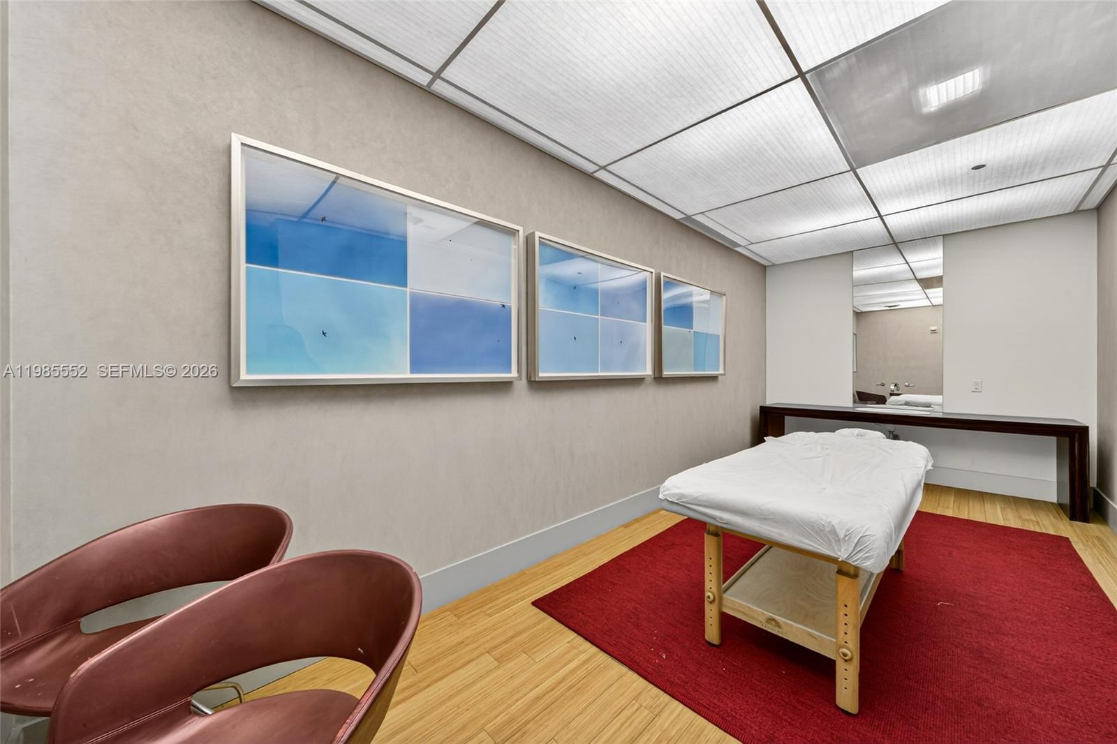 500 Brickell Ave #3901 Miami, FL 33131