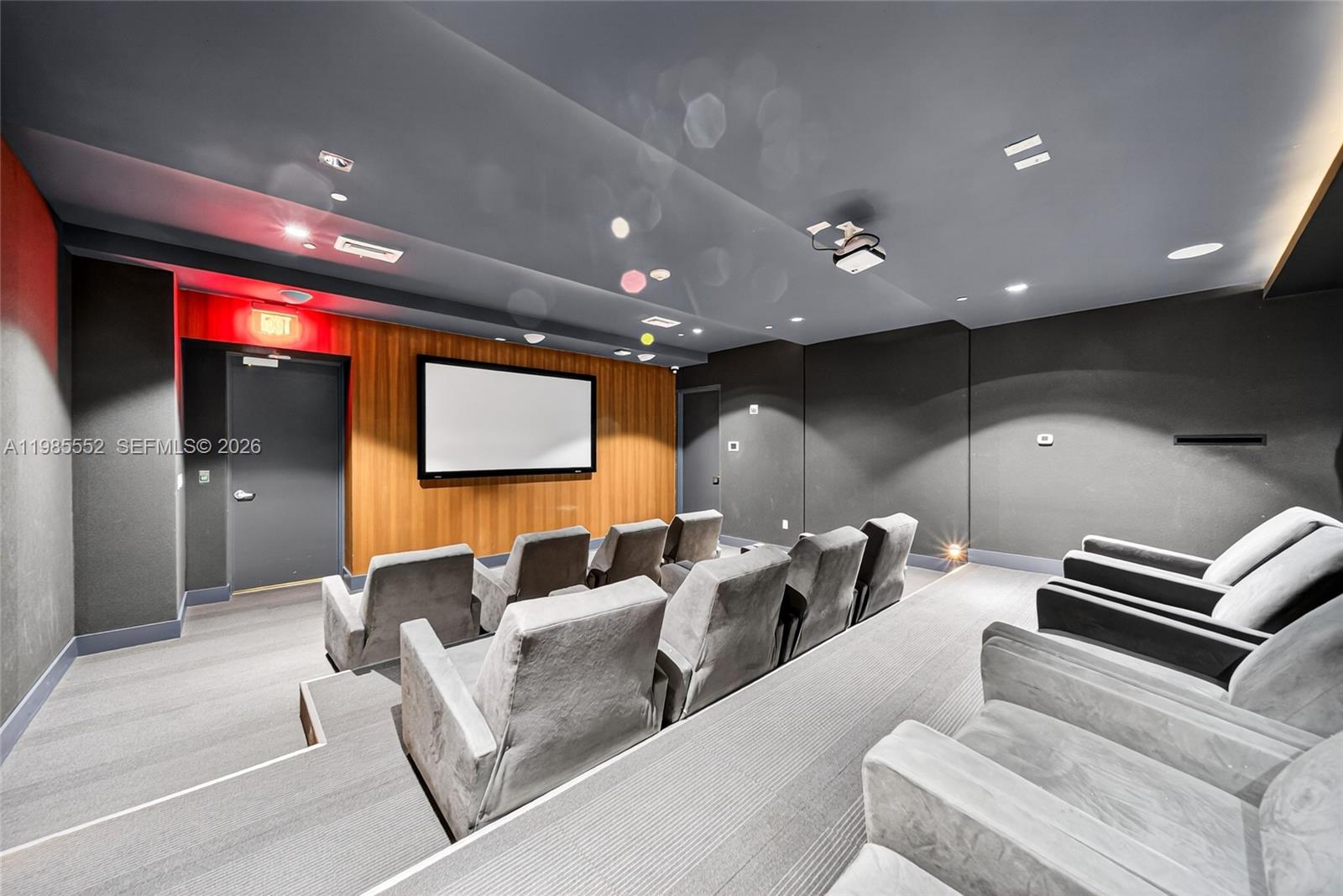 500 Brickell Ave #3901 Miami, FL 33131