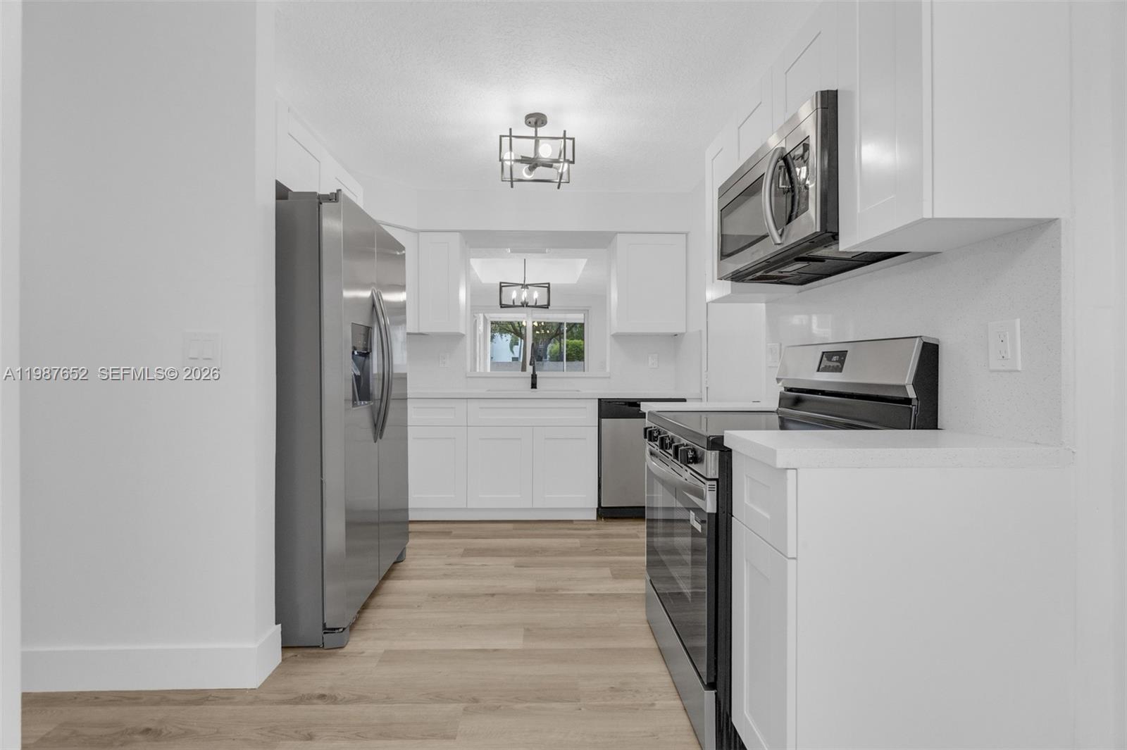 1163 SE 6th Ct Dania Beach, FL 33004