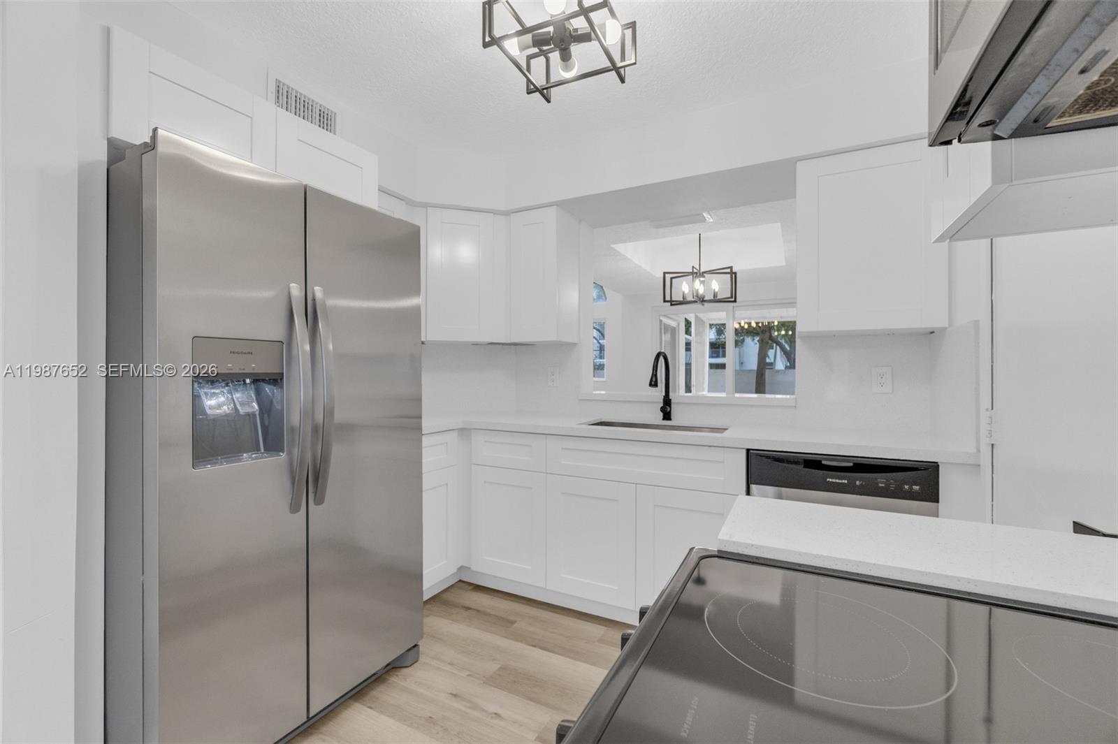 1163 SE 6th Ct Dania Beach, FL 33004