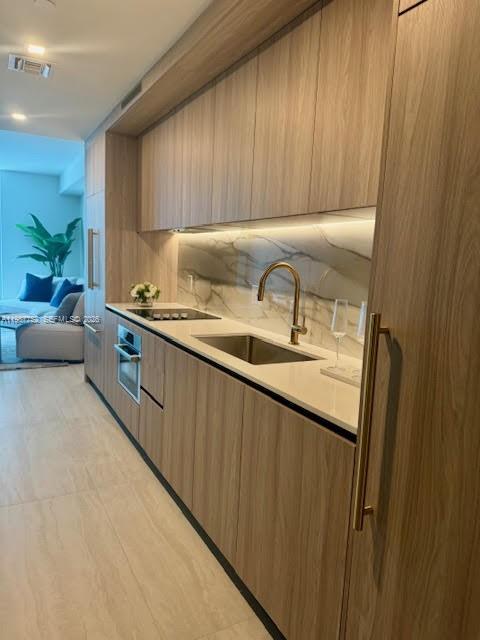 77 SE 5th St #3008 Miami, FL 33131