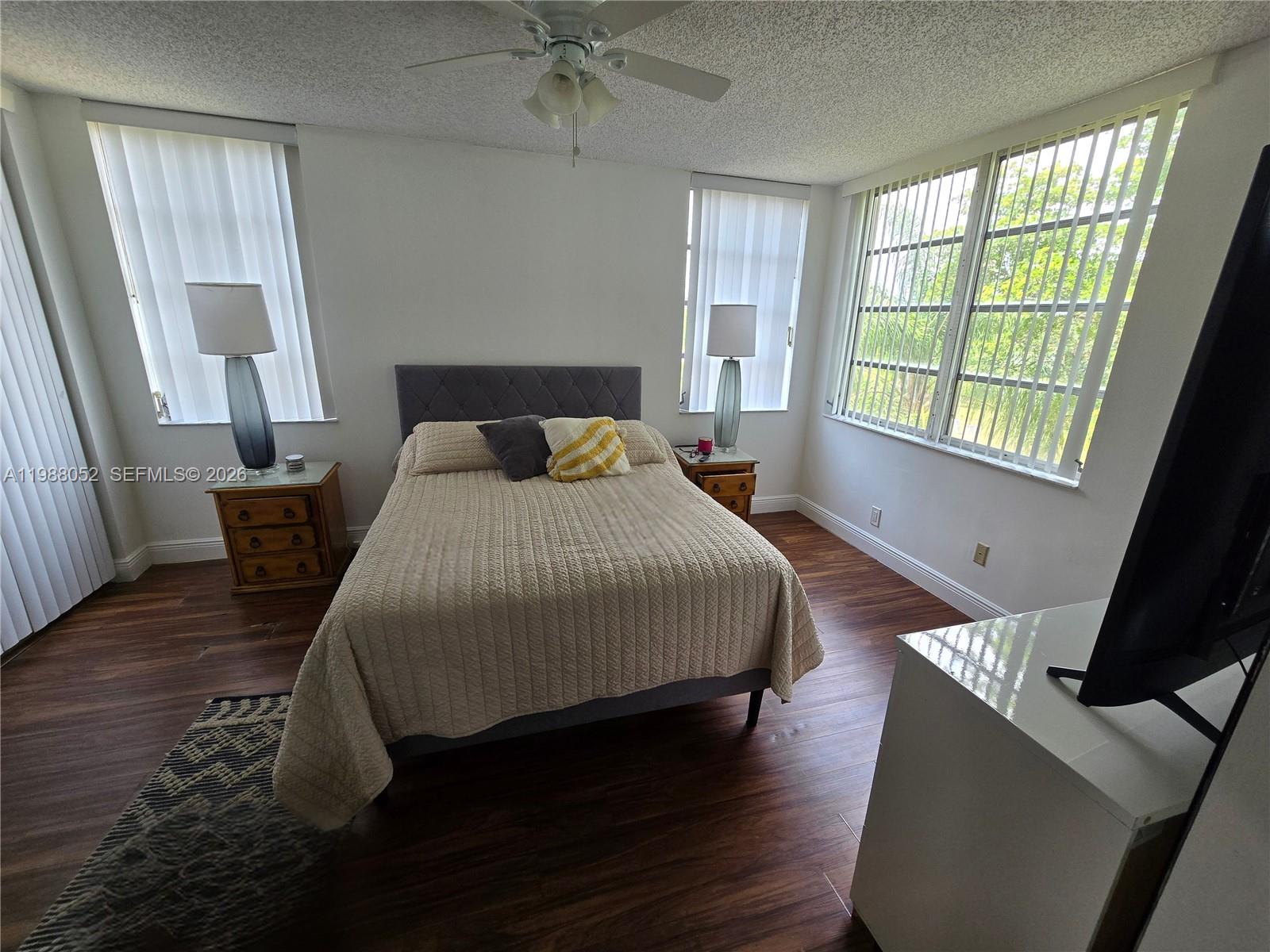 1811 Sabal Palm Dr #408 Davie, FL 33324