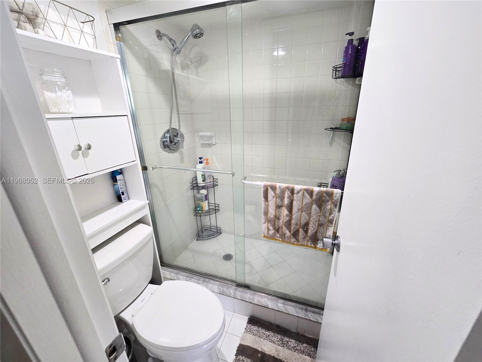 1811 Sabal Palm Dr #408 Davie, FL 33324