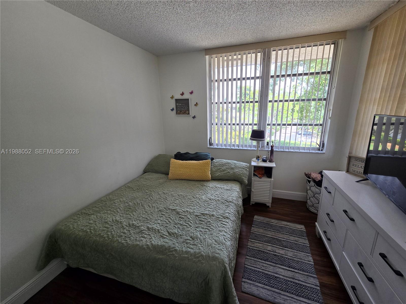 1811 Sabal Palm Dr #408 Davie, FL 33324